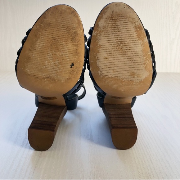 Steve Madden Sandrina Block Heel Black Sandals Size 7 - Picture 5 of 9